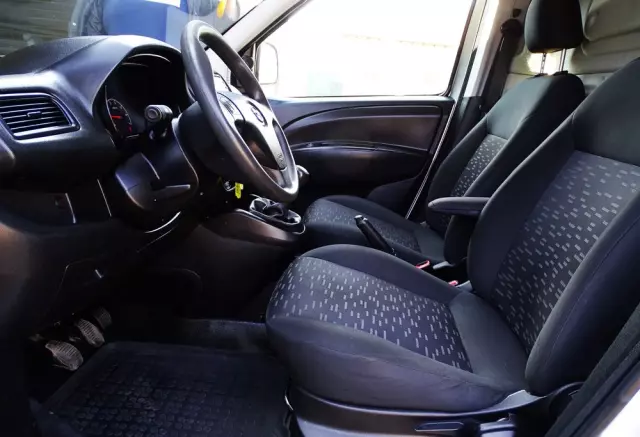 OPEL Combo Maxi Long!!! 1,6d 105KM 139tyś.km StanWZÓR! 1lakier!!! 