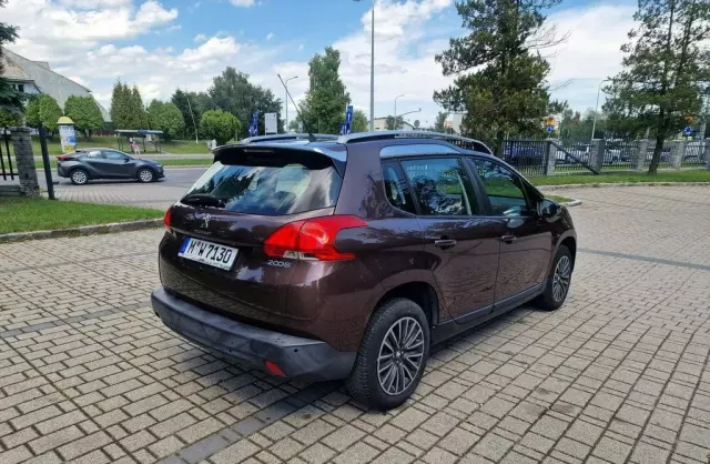 PEUGEOT 2008 
