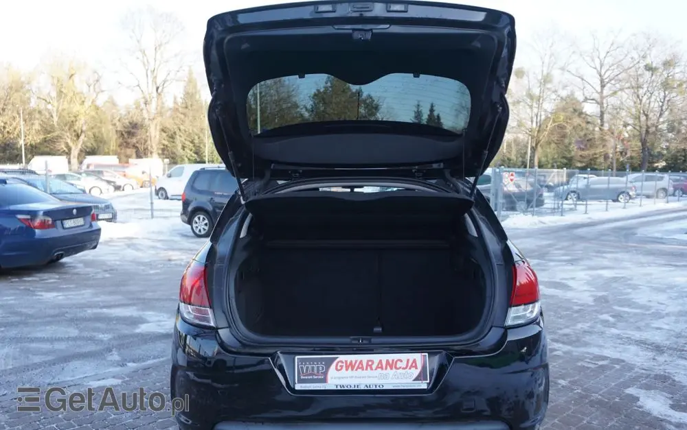 CITROËN C4 1.2 e-THP Selection