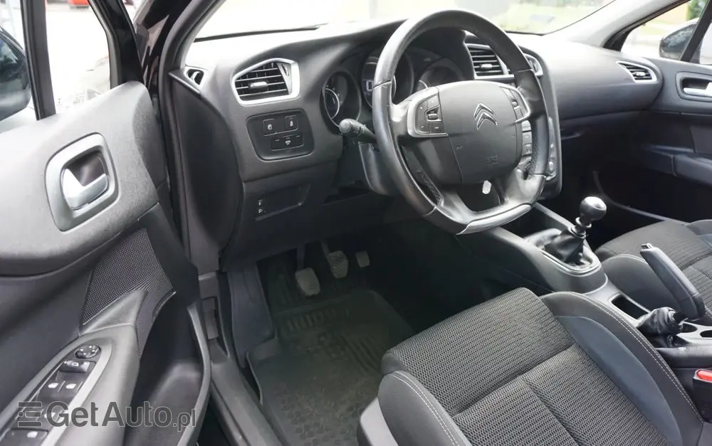 CITROËN C4 1.2 e-THP Selection