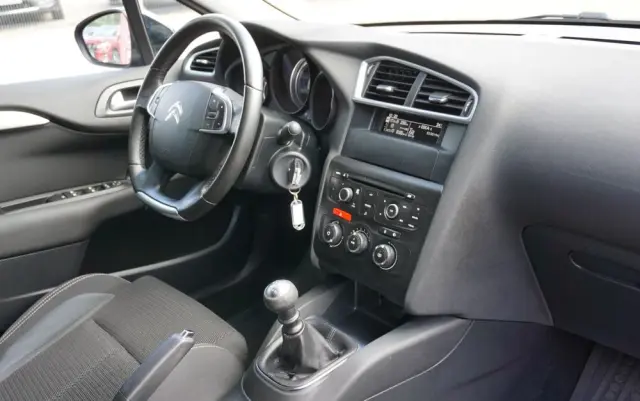 CITROËN C4 1.2 e-THP Selection