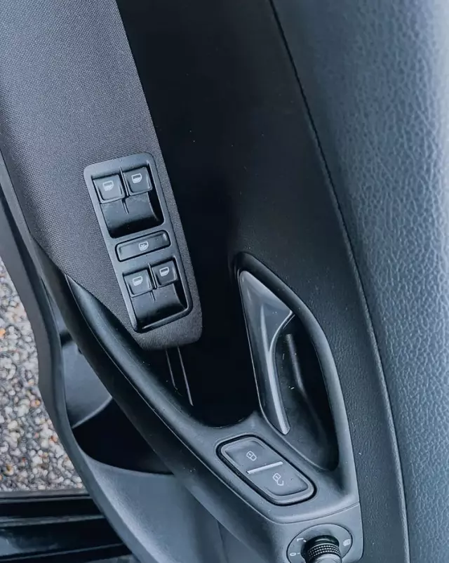 VOLKSWAGEN Polo 1.0 TSI DSG Comfortline