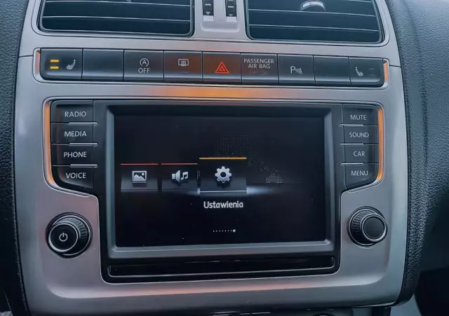 VOLKSWAGEN Polo 1.0 TSI DSG Comfortline