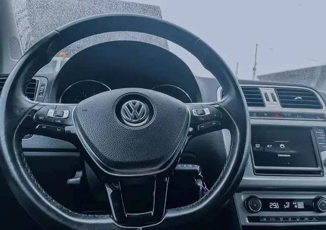 VOLKSWAGEN Polo 1.0 TSI DSG Comfortline