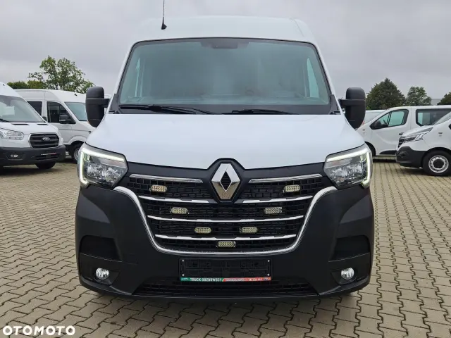 RENAULT Master L3H2 Business