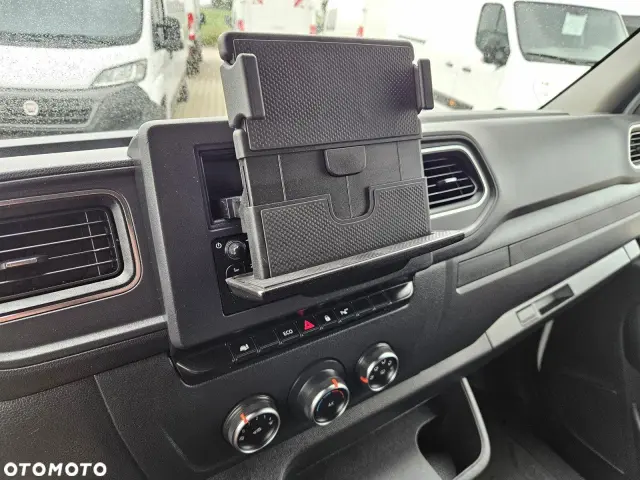 RENAULT Master L3H2 Business