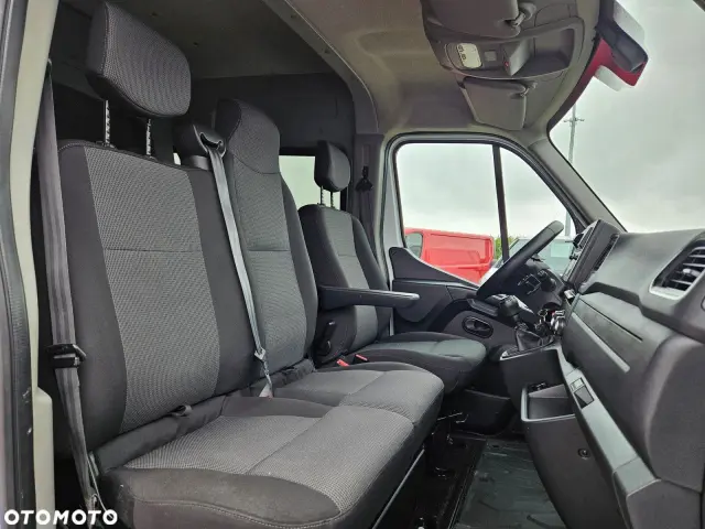RENAULT Master L3H2 Business
