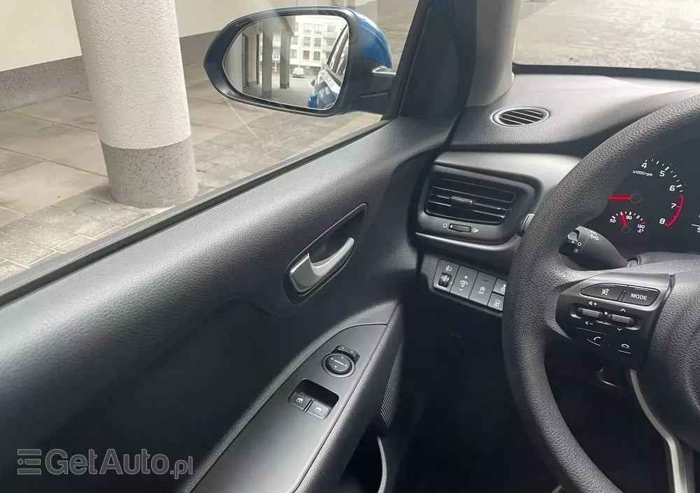 KIA Rio 1.2 M