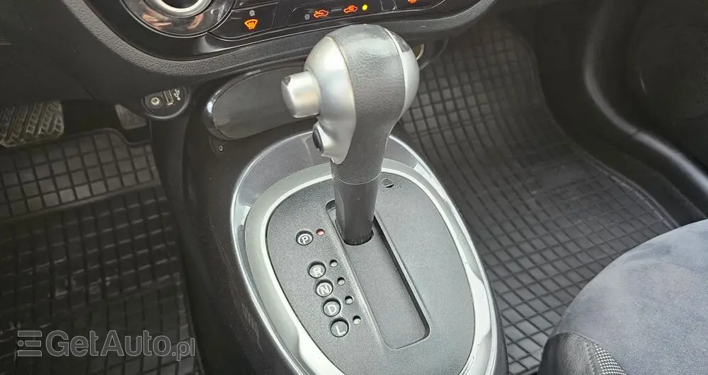 NISSAN Juke 1.6 Tekna Xtronic
