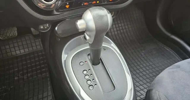 NISSAN Juke 1.6 Tekna Xtronic
