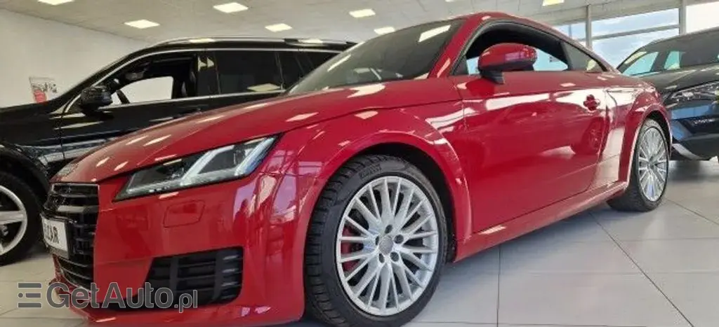 AUDI TT 