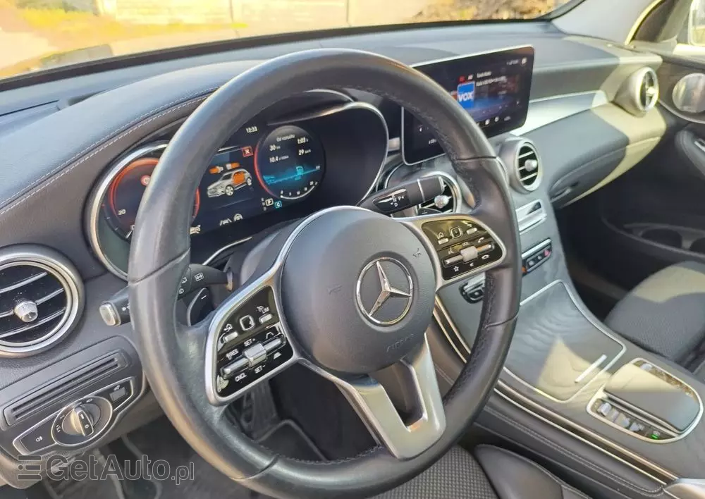 MERCEDES-BENZ GLC 300 d 4-Matic