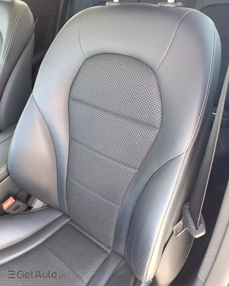 MERCEDES-BENZ GLC 300 d 4-Matic