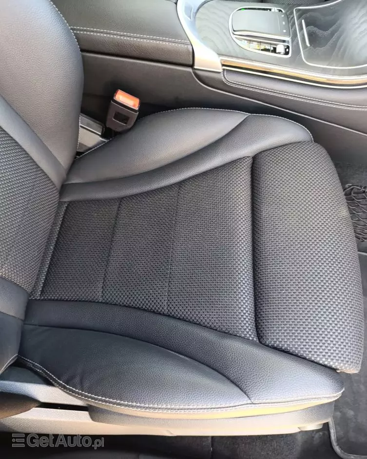 MERCEDES-BENZ GLC 300 d 4-Matic