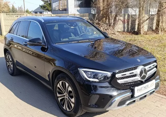 MERCEDES-BENZ GLC 300 d 4-Matic