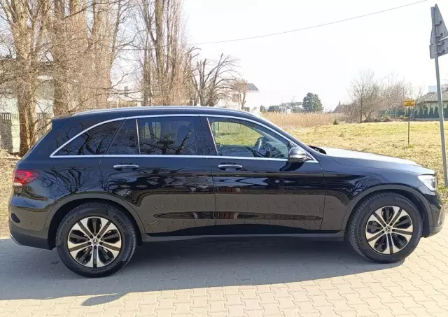 MERCEDES-BENZ GLC 300 d 4-Matic