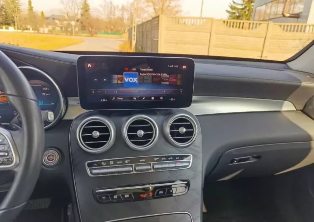 MERCEDES-BENZ GLC 300 d 4-Matic