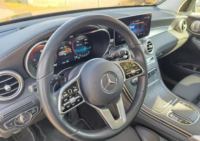 MERCEDES-BENZ GLC 300 d 4-Matic