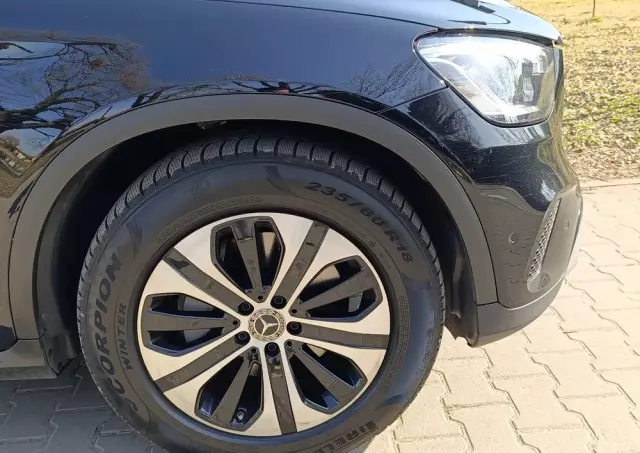 MERCEDES-BENZ GLC 300 d 4-Matic