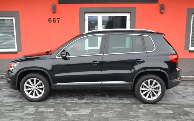 VOLKSWAGEN Tiguan 2.0 TDI DPF 4Motion Sport & Style