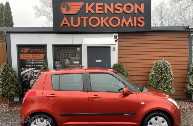 SUZUKI Swift 