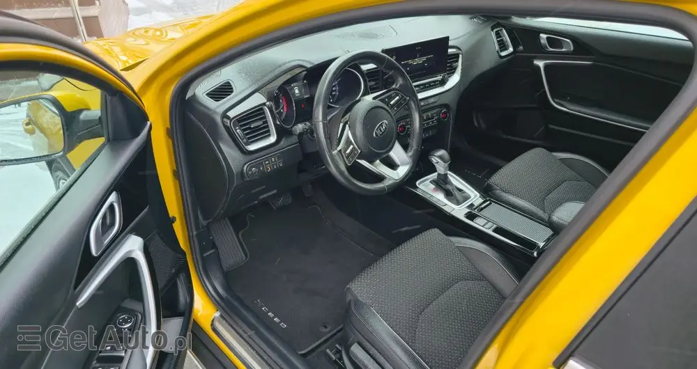 KIA XCeed 1.6 CRDi mHEV L Business Line DCT