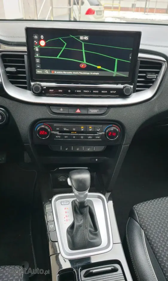 KIA XCeed 1.6 CRDi mHEV L Business Line DCT