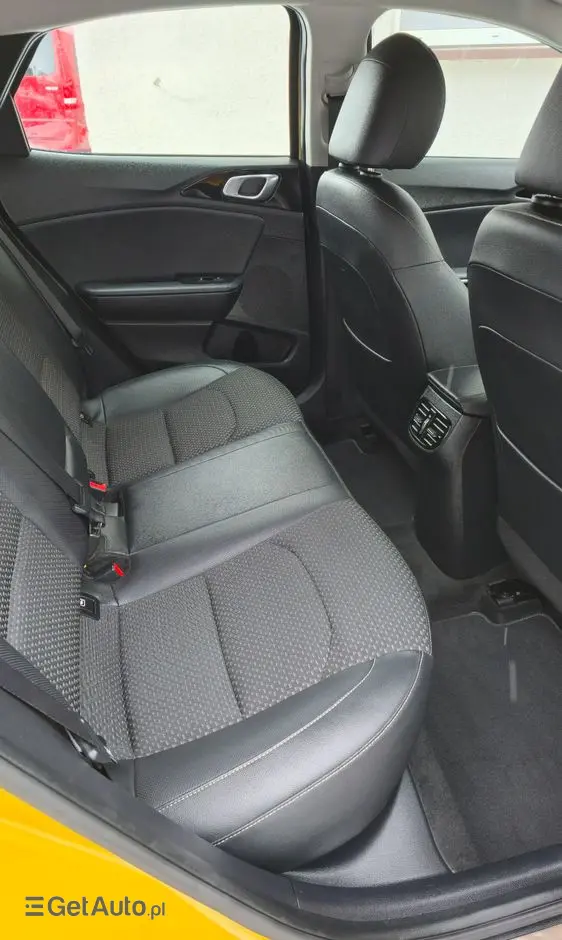 KIA XCeed 1.6 CRDi mHEV L Business Line DCT