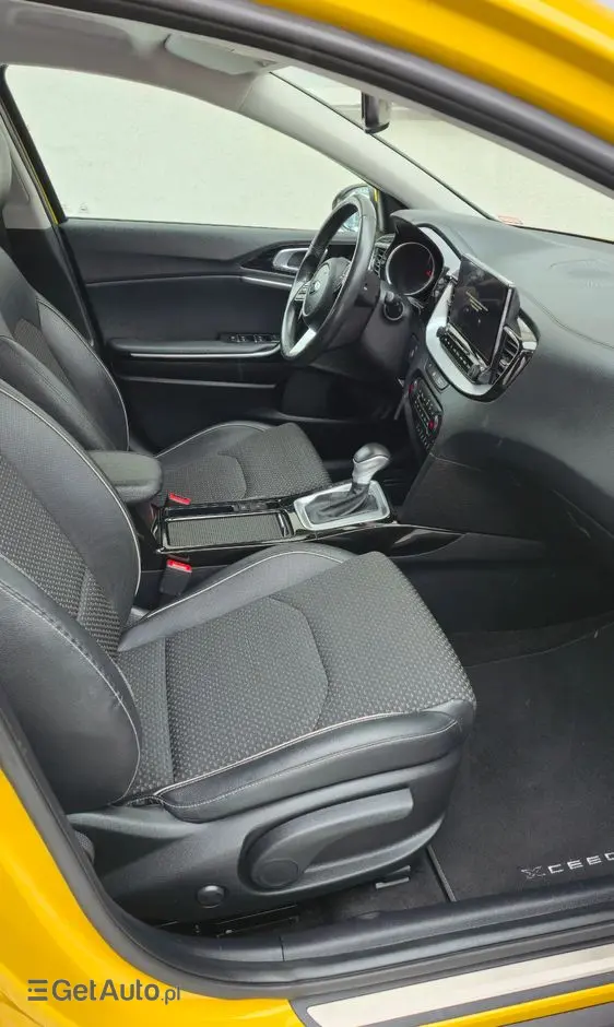 KIA XCeed 1.6 CRDi mHEV L Business Line DCT