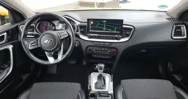 KIA XCeed 1.6 CRDi mHEV L Business Line DCT