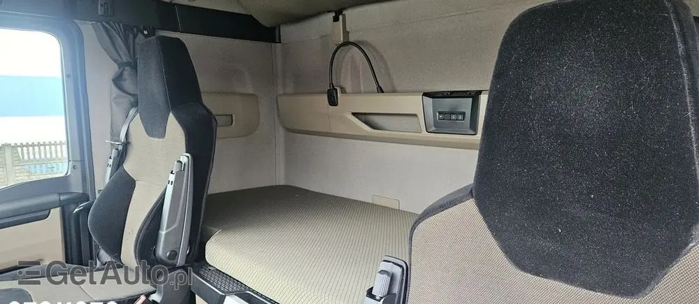 MAN TGX 18.470 XXL / LOW DECK / SPROWADZONY / BARDZO ZADBANY 