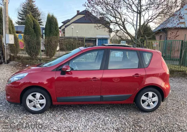 RENAULT Scenic 1.6 16V 110 Authentique