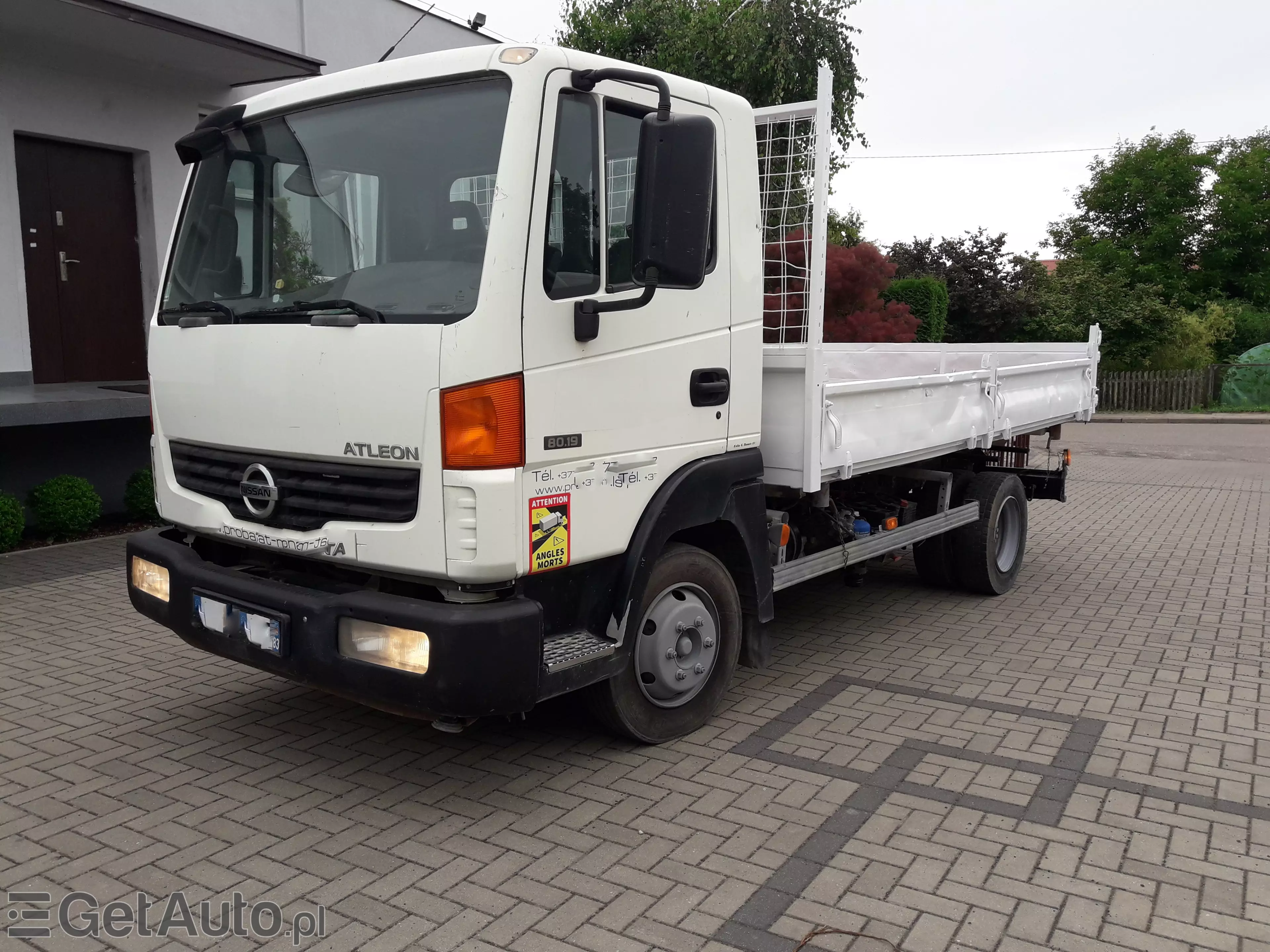 NISSAN ATLEON 