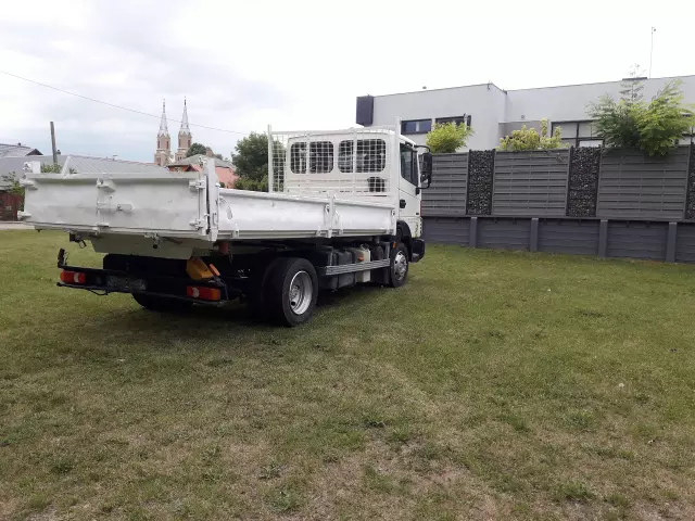 NISSAN ATLEON 