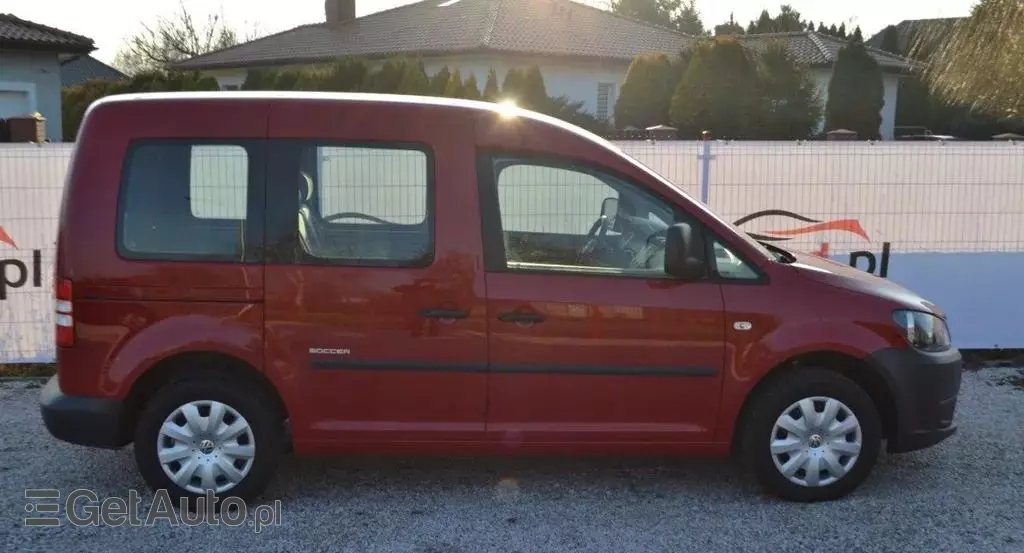 VOLKSWAGEN Caddy 