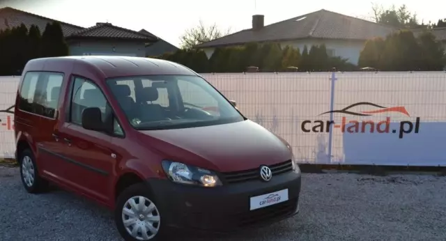 VOLKSWAGEN Caddy 