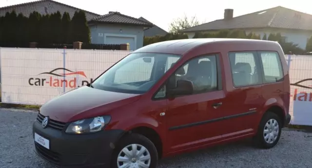 VOLKSWAGEN Caddy 