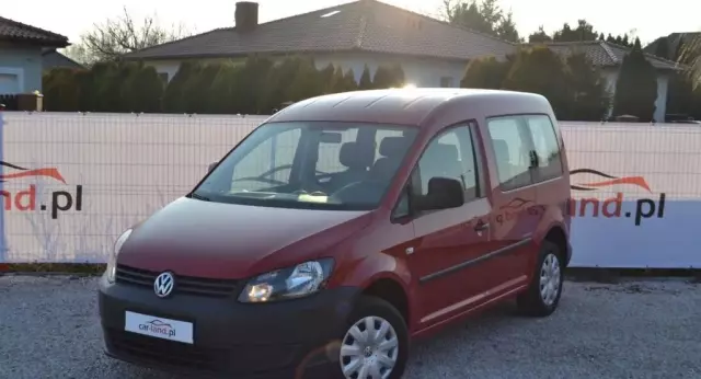 VOLKSWAGEN Caddy 