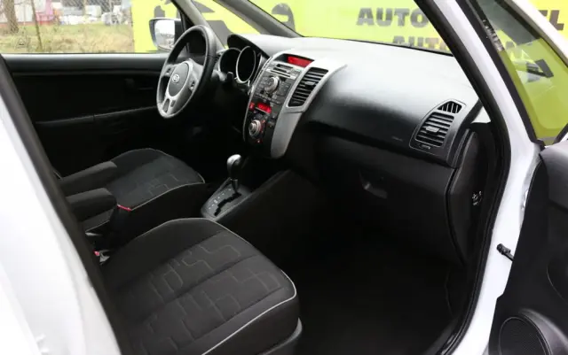 KIA Venga 1.6 CVVT Automatik Spirit