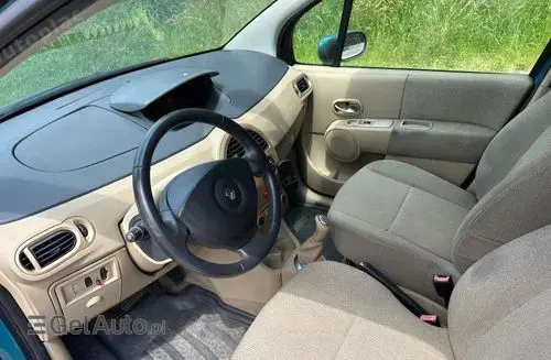 RENAULT Modus 