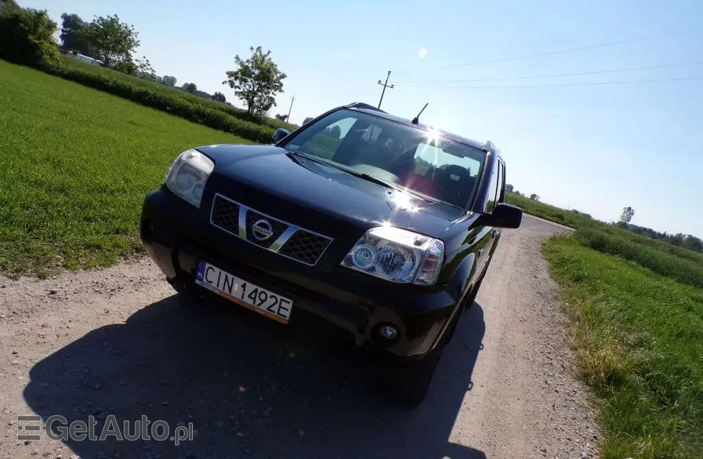 NISSAN X-Trail 