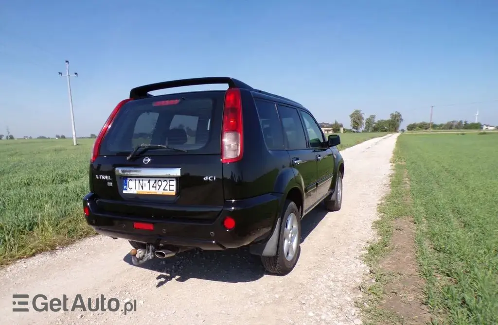 NISSAN X-Trail 