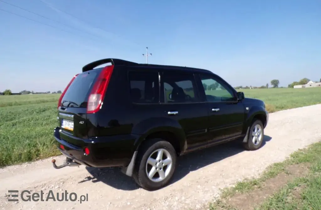 NISSAN X-Trail 