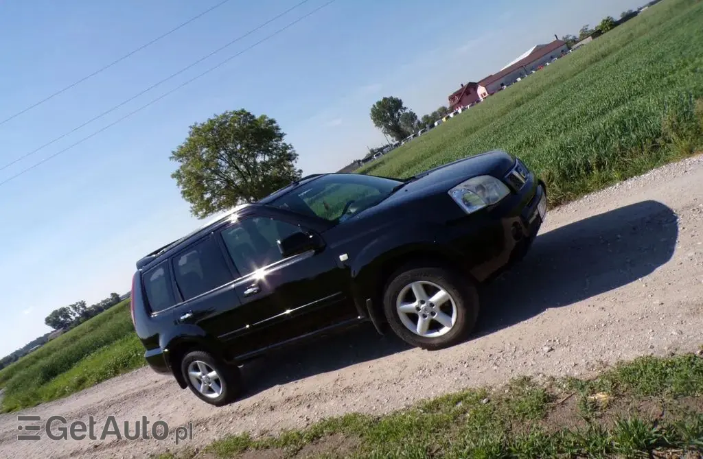 NISSAN X-Trail 