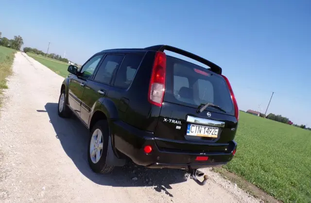 NISSAN X-Trail 
