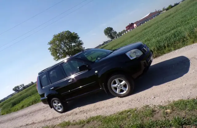 NISSAN X-Trail 