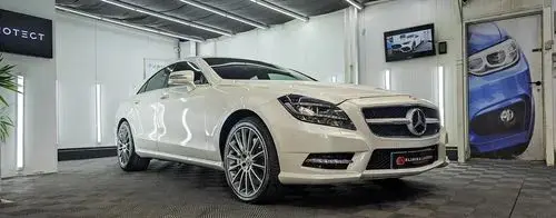 MERCEDES-BENZ CLS 