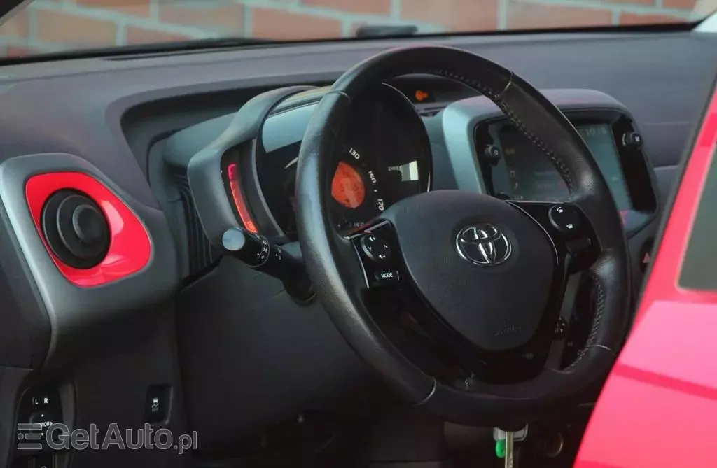 TOYOTA Aygo 