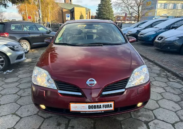 NISSAN Primera 