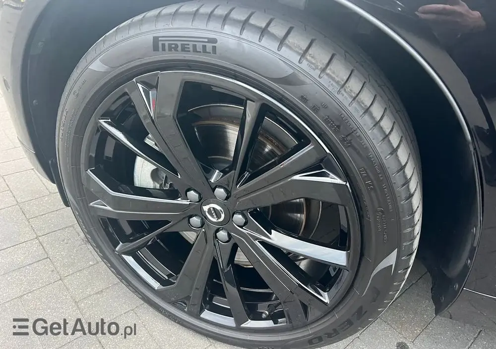 VOLVO XC 60 B5 B AWD Plus Black Edition